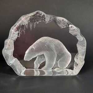 Mats Jonasson Polar Bear Lead Crystal Ice Sculpture Paperweight Handmade Sweden